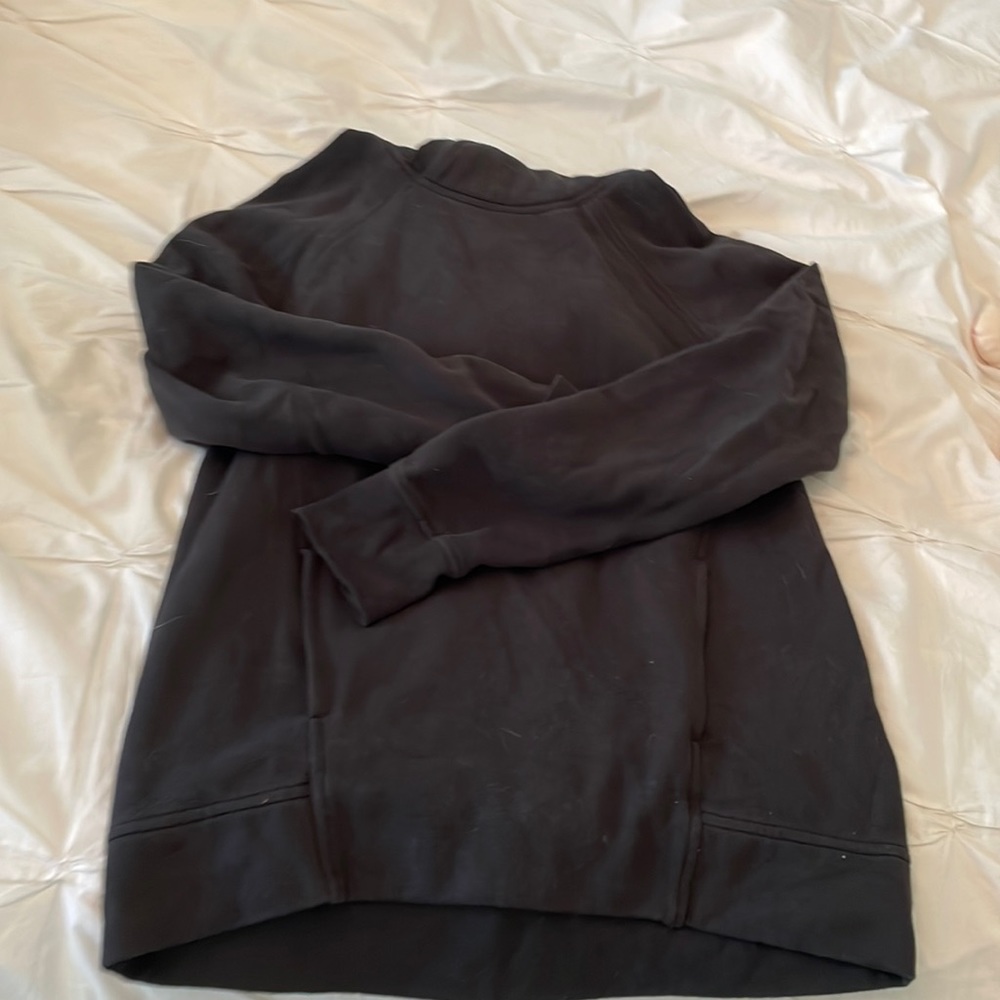 Lululemon black hoodie